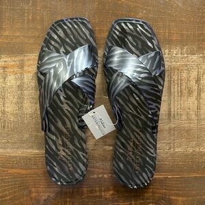 NEW Matisse x Anthropologie women 8 Brown black zebra Villa Jelly Slide Sandal
